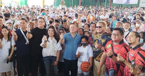 1K Pangasinenses get cash aid from DSWD.